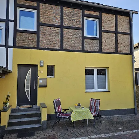 Doris Holiday home *
